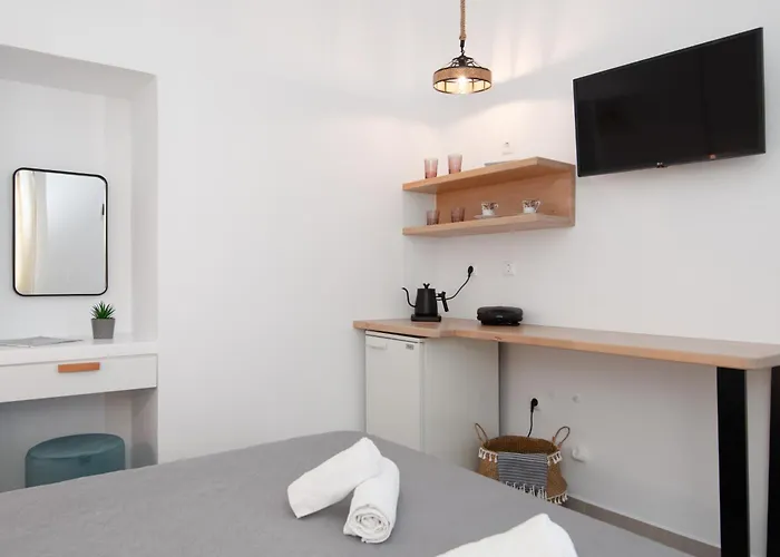 Frazeska アパートホテル