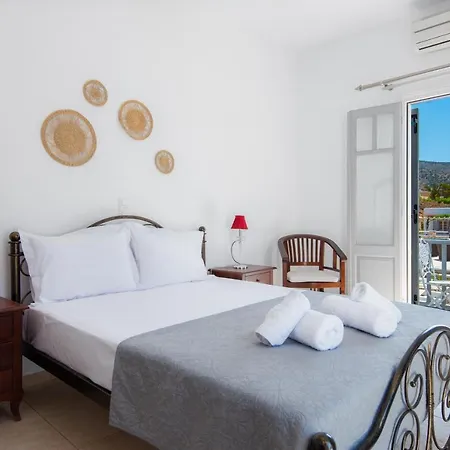 Frazeska Kamares (Sifnos)