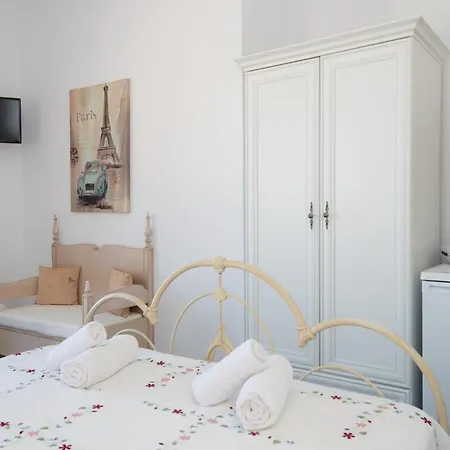 Aparthotel Frazeska *