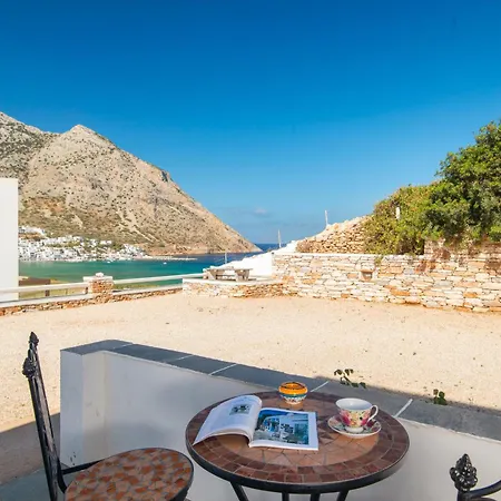 Frazeska Aparthotel Kamares (Sifnos)