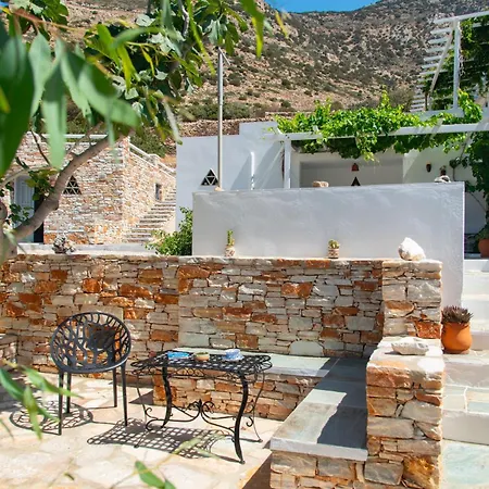 Frazeska Kamares (Sifnos)